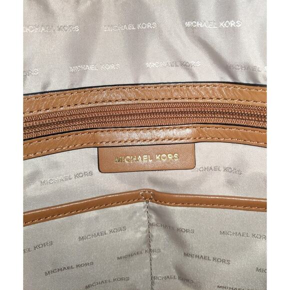 Michael Kors Signature Brown Coated Canvas Jet Set East West Tote Bag Purse - Picture 12 of 15
